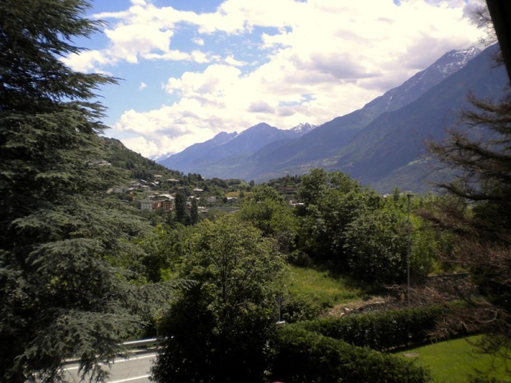 Le Charaban Hotel Aosta Eksteriør billede